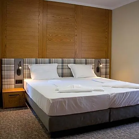 Hotel Cyril