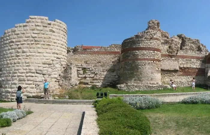 Ξενοδοχείο Cyril